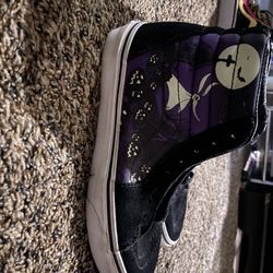 Night before christmas vans. Size 7 women’s 