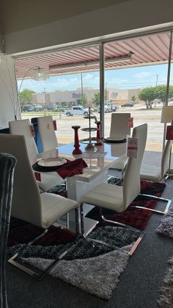 7 pc dining set