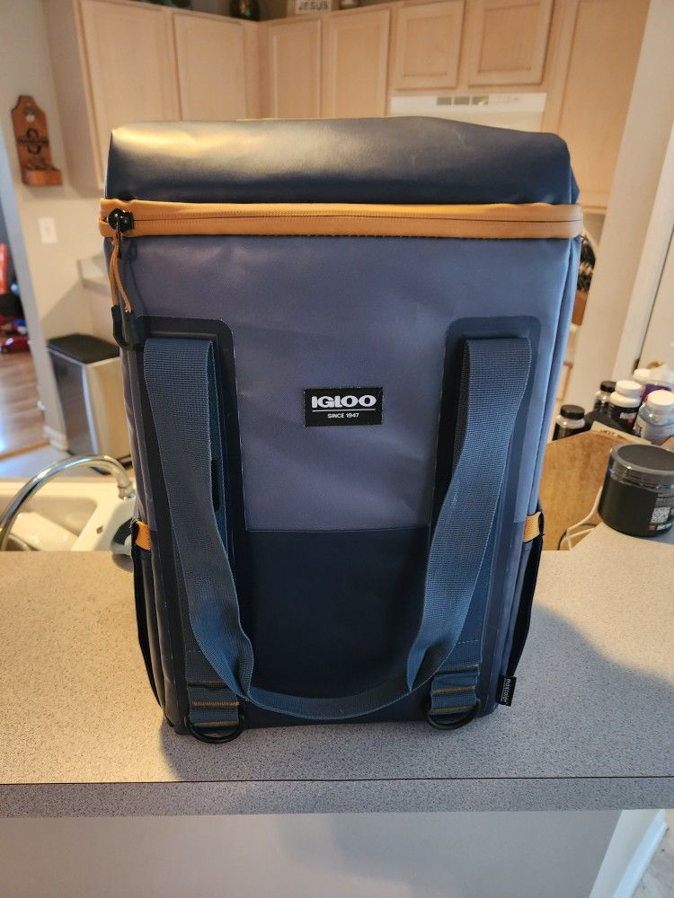 Igloo Max Cold 28 Can Back Pack Cooler