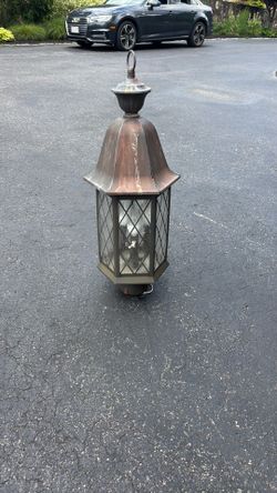 Bronze lamp post light