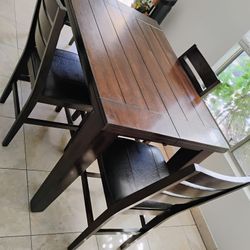 Dinning Room Table 