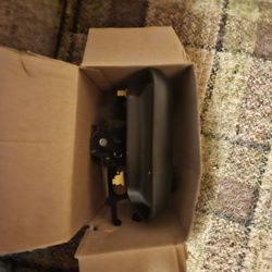 Chevy Avalanche Tailgate Handle Replacement2002-2006 Chevrolet Avalanche, this OEM-spec replacement