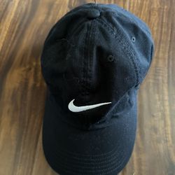 NIKE HAT
