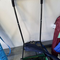Manual Lawn Mower (missing The Basket)