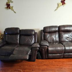 2x Leather Electric Couches