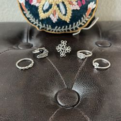 Set of 5 Silver Tone Rings