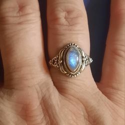 GENUINE STERLING SILVER MARQUISE MOONSTONE RING SZ 7