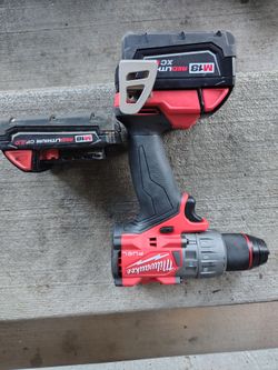 Milwaukee fuel brushlessHammer drill driver