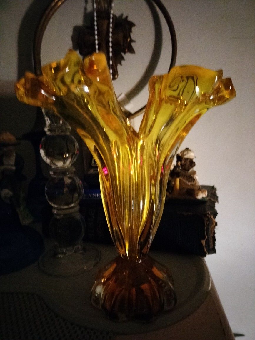 Vintage Twin Fluted And Pulled Vase