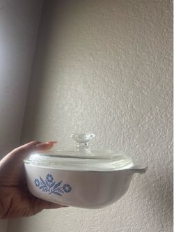 Vintage Corning ware casserole dish
