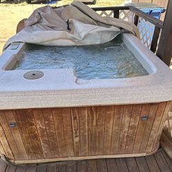 3 person-Balboa hot tub 