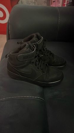 Nike Mid-Top Sneakers All Black