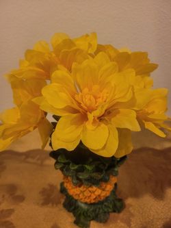Pineapple Vase Decoration