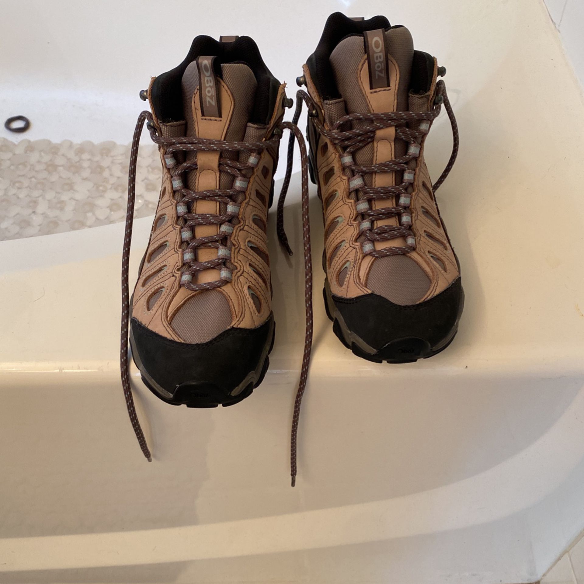 Size 8 1/2 Hiking Boots, Women