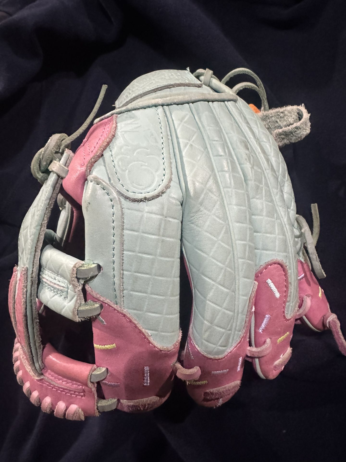 Absolutely Ridiculous Baseball glove 11.5”