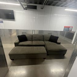 Couch W Ottoman 