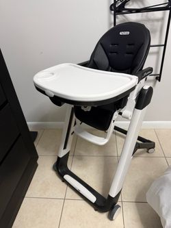 Peg Perego Siesta High Chair Black