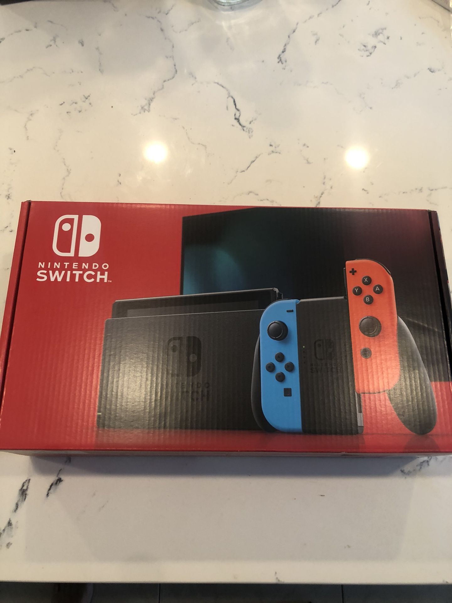 Nintendo Switch w/ Neon Blue & Red Joy-Con Grey 32GB