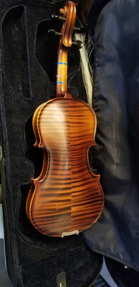 Beautifull 1/4 kids Violin With Case