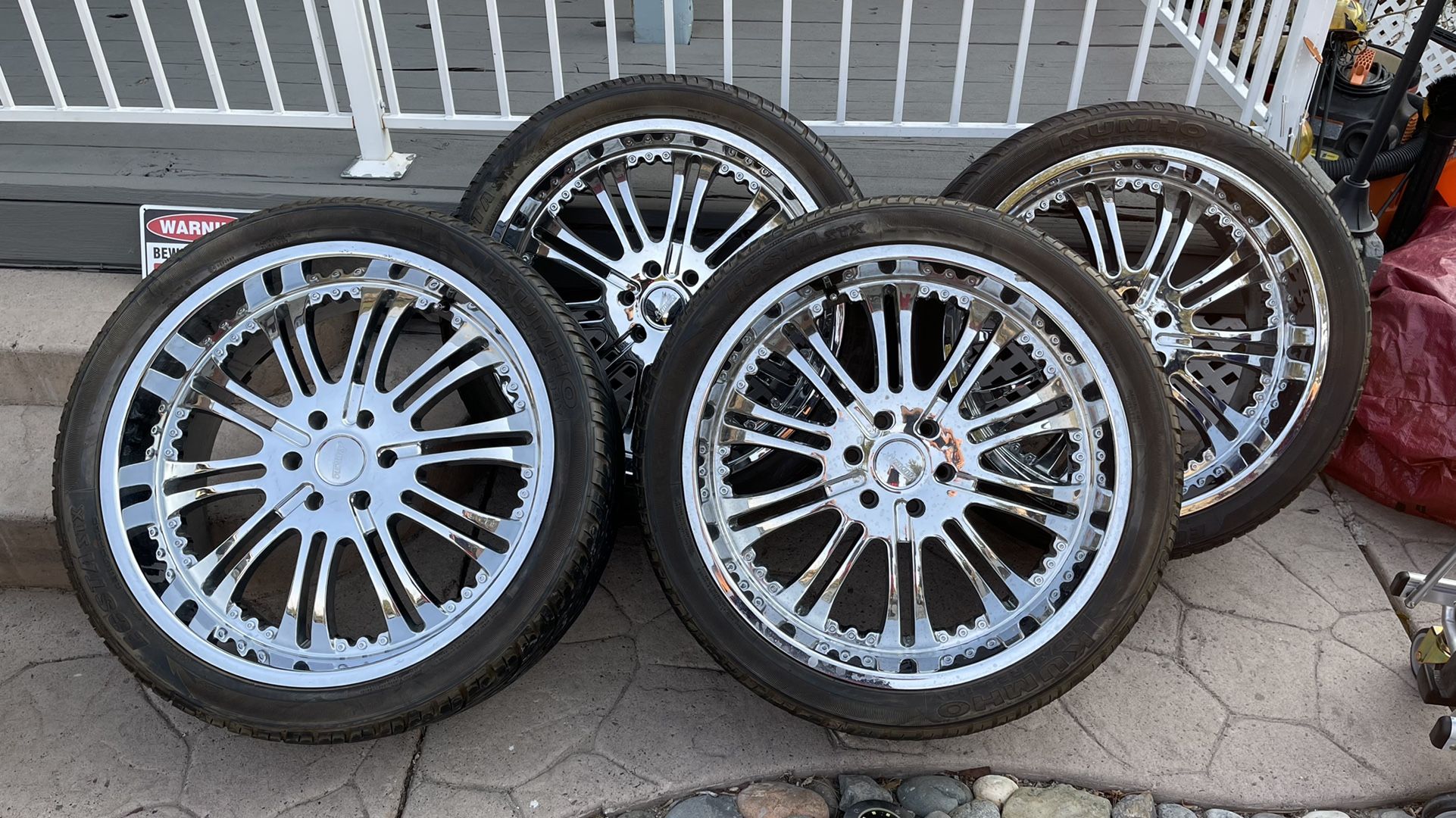 24” 6 Lug Armano Rims And Tires