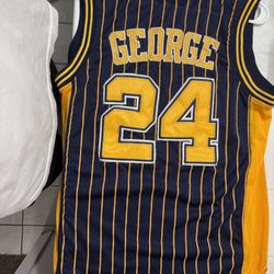 Paul George Men’s L Jersey 