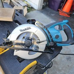Makita Skill Saw