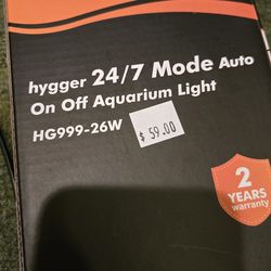 Hygger 24/7 Mode Auto On/Off Aquarium LED Light & 8.81 OZ Container of Fish Food (Like New)