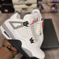 Women Jordan 4 Retro White Cement 