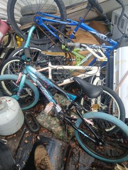 Mongoose bmx bike
