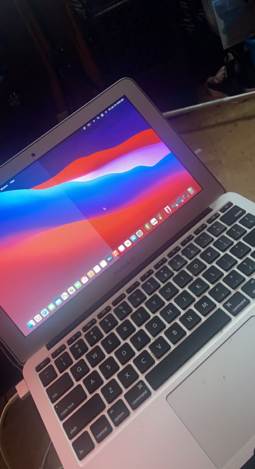 Apple MacBook Air(up To Date)