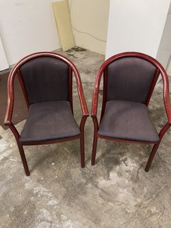 Set Of Black Office Chairs $50 Set Good To Fair Condition