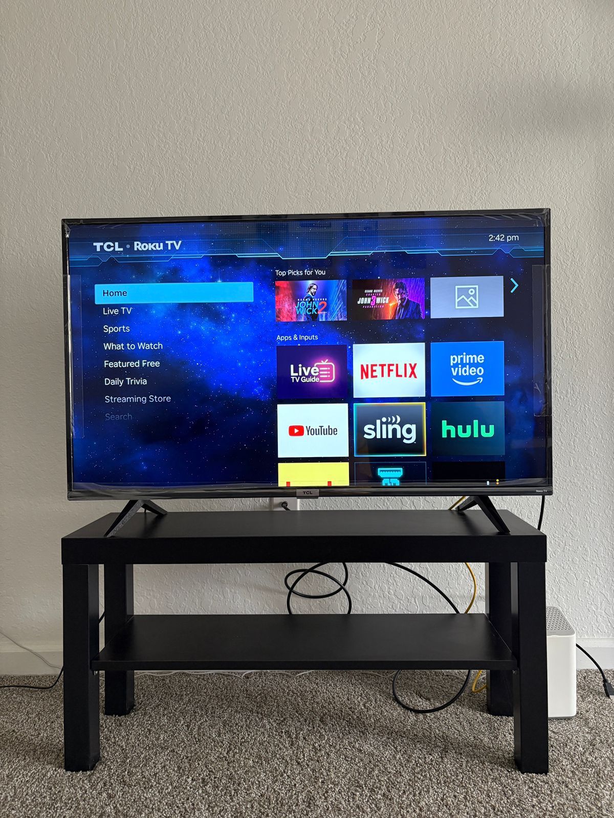 TCL ROKU TV  - 43 Inch (LED)