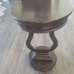 Dark Cherry Pedestal End Table