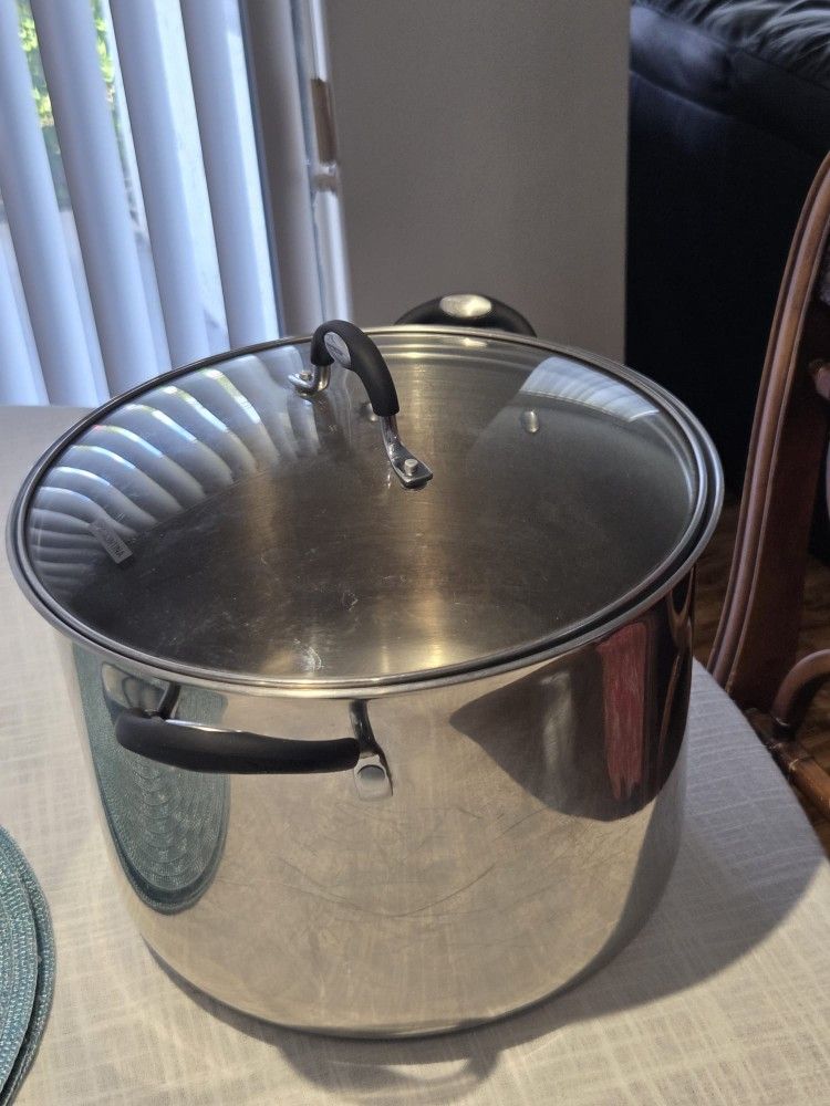 Kitchen Pot