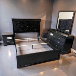 Black Bedroom Set with Tufted Headboard