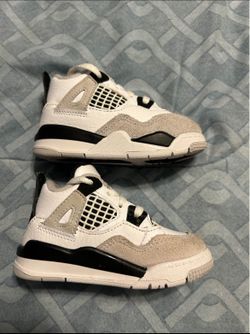 Used Air Jordan 4 Retro TD 'Military Black' BQ7670 111 Toddler Size 6c, no box. Shoes are in good condition and have only been worn a couple times. Pl