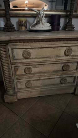 Home furniture/ dresser