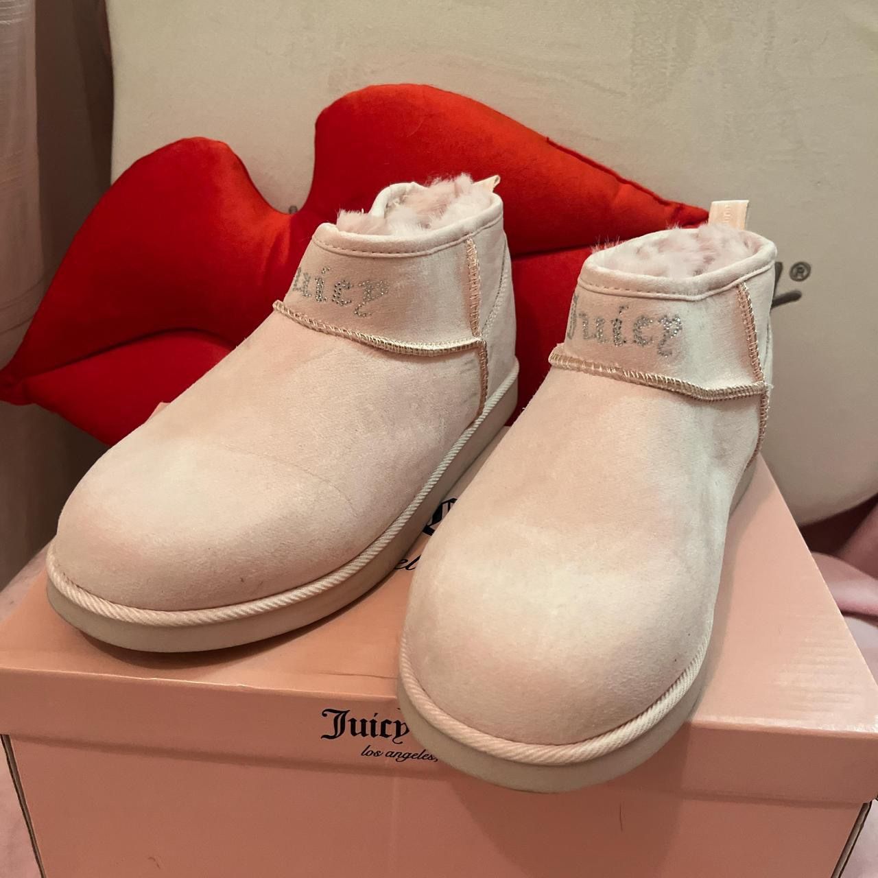 Juicy Couture Pink Size 7 Boots