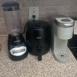Blender , Air Fryer , Coffee Maker 