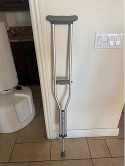 Adjustable Crutch – Single