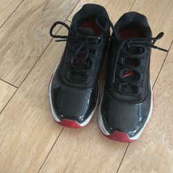 Air Jordan Retro Low Bred 5.5Y