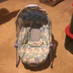 Baby’s Soothing Massage Chair