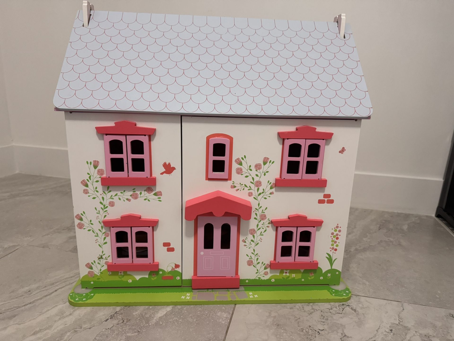 rose cottage toy Bigjigs Toys Rose Cottage Dollhouse