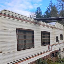 Scamper Camper. Pull Behind Camper