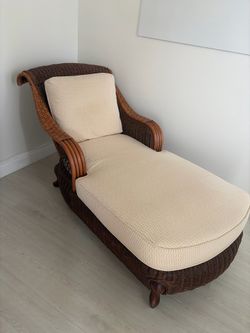 Chaise lounge