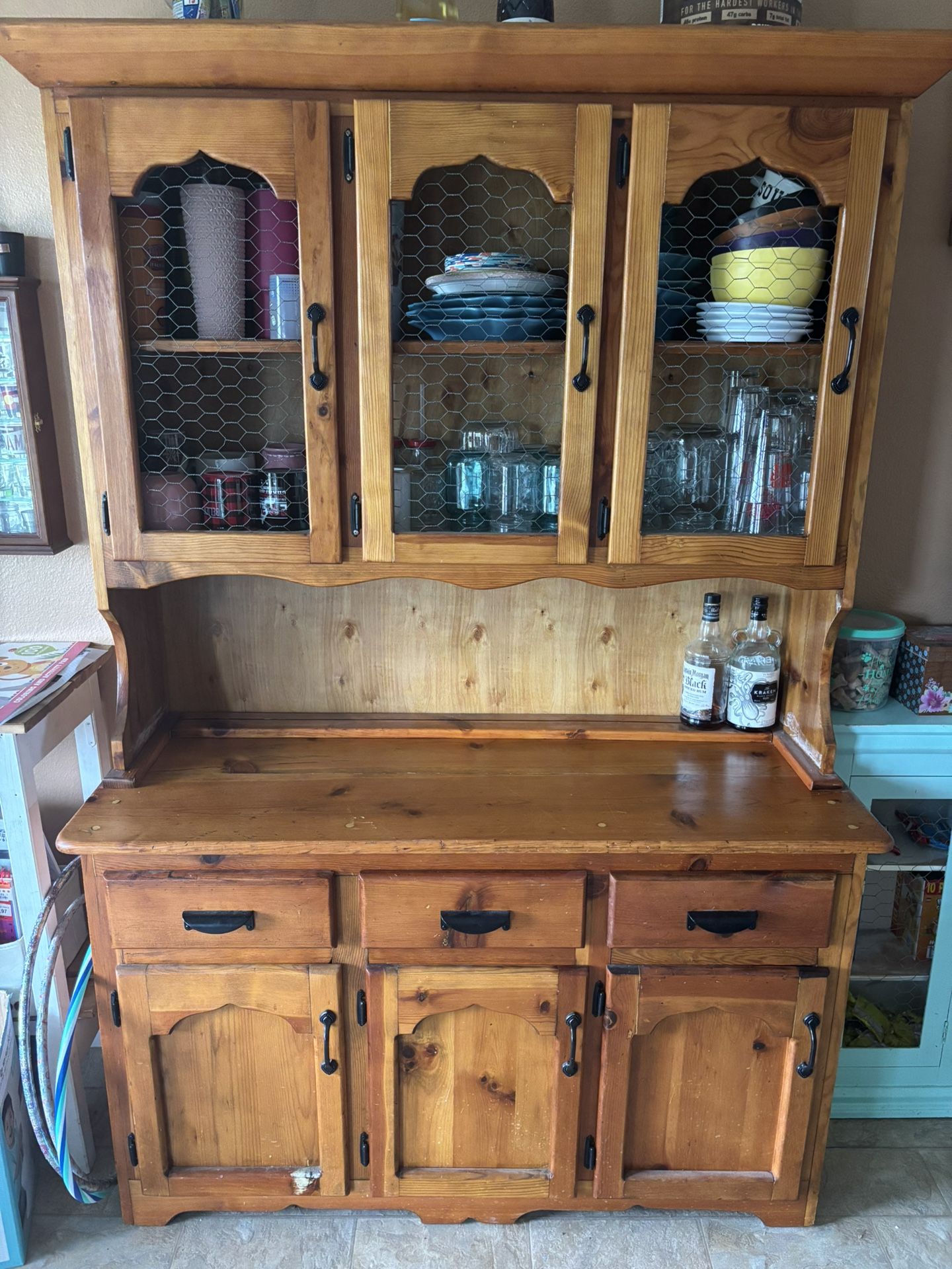 China Hutch