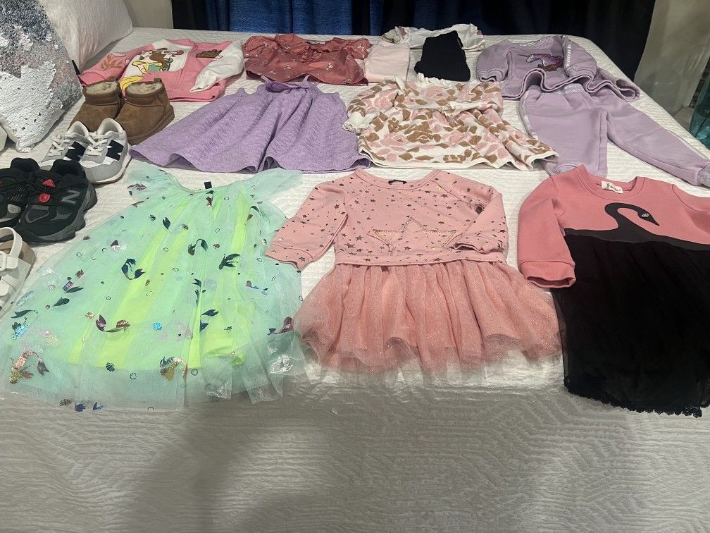 Kids' Clothing