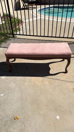 Vintage ottoman