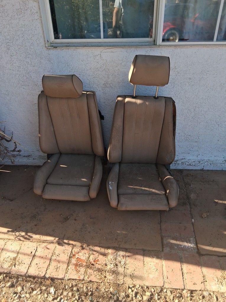 E30 Seat 