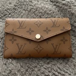 Lv medium wallet 